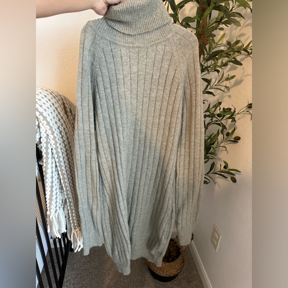 Sweater dress in good condition!